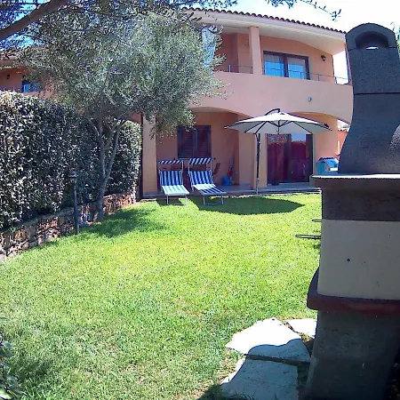 Casa Del Faro Piano Terra Con Giardino * Olbia